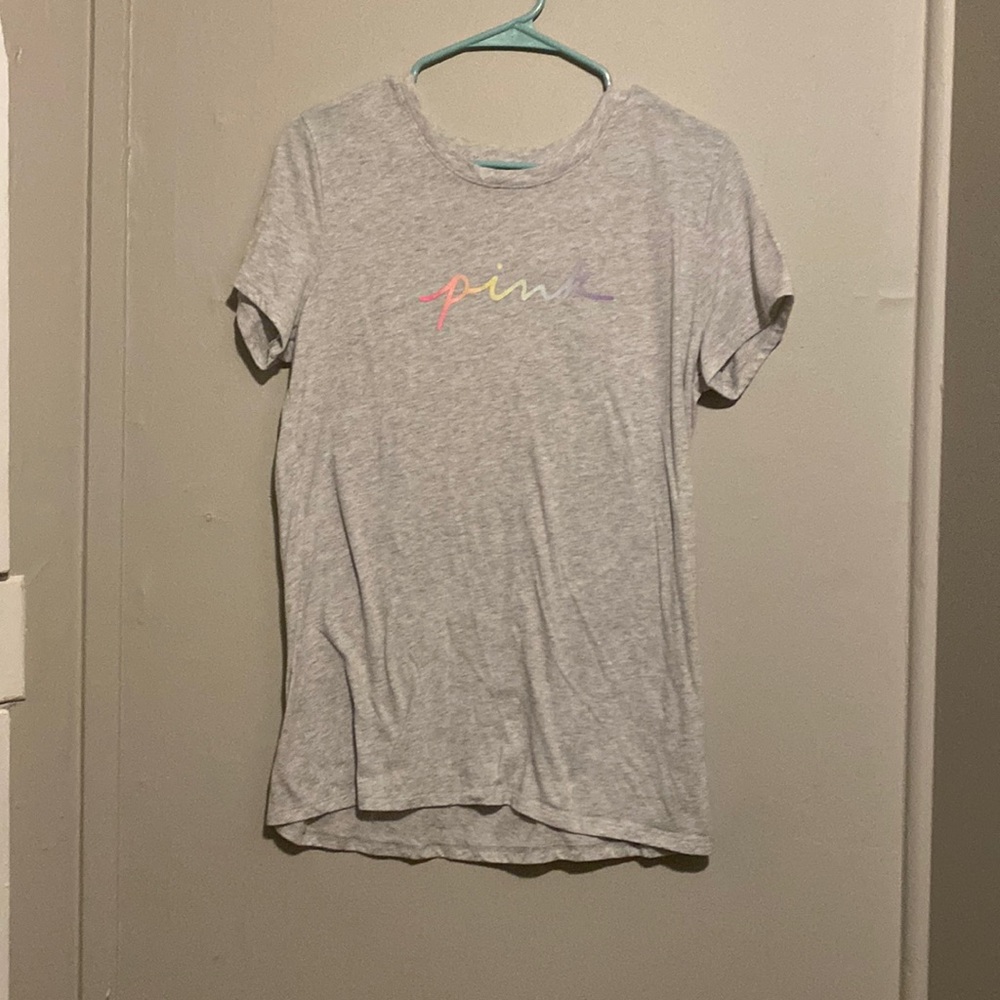 BRAND NEW NEVER BEEN WORN VICTORIA SECRET PINK T- SHIRT | SIZE L